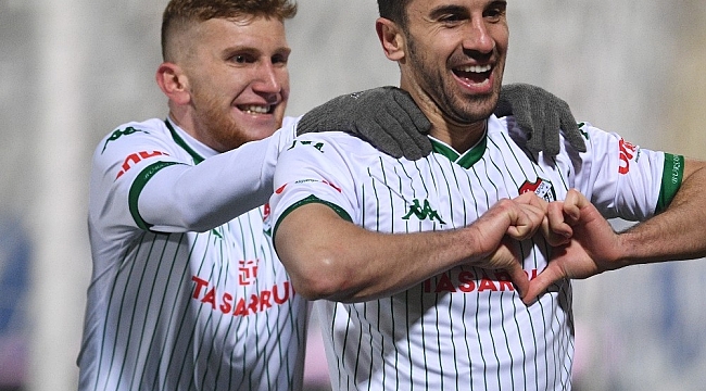 Bursaspor, 18'de 18 gidiyor - Türkiye'de ligde her maçta gol atan tek takım
