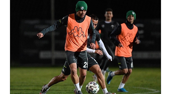 Bursaspor'da Adana Demirspor maçı hazırlıkları devam ediyor