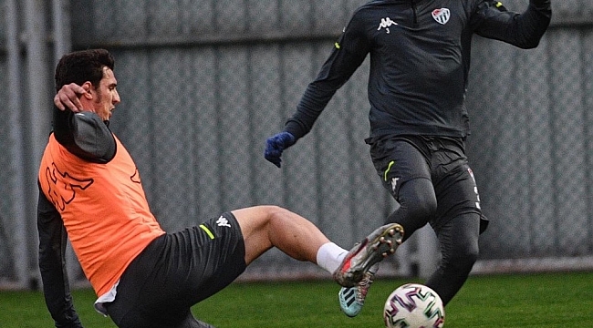 Bursaspor'da Antalyaspor maçı hazırlıkları sürüyor