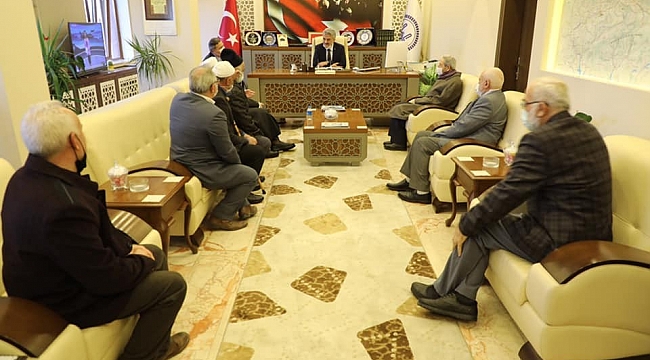 Cami yaptıran hayırseverlere takdirname