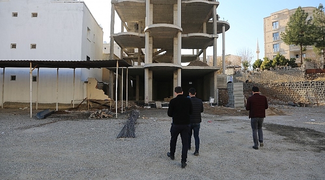 Cizre'de kaçak yapılara geçit verilmiyor