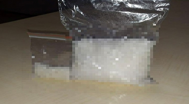 Çöpe saklanan uyuşturucu polisin dikkati sayesinde bulundu