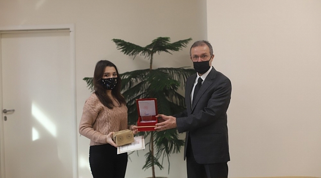 Dereceye giren öğrencilerden İbanoğlu'na ziyaret