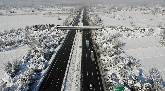 Düzce TEM Otoyolu 13 saat sonra trafiğe açıldı