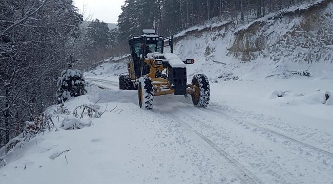 Düzce'de 130 köy yolu ulaşıma kapandı