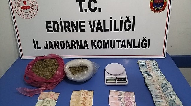 Edirne'de ehliyetsiz sürücünün aracından uyuşturucu çıktı
