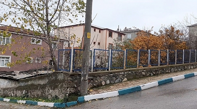 Ekmek tandırına düşüp yanan kadının kolu kesildi