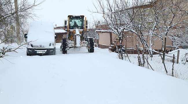 Elazığ'da 24 saat kar mesaisi