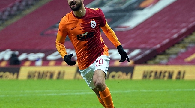 Emre Akbaba siftah yaptı