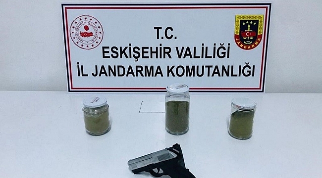 Eskişehir'e uyuşturucu getiren 2 kişi yakalandı