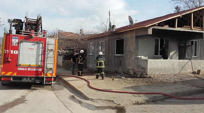 Evde çıkan yangın maddi hasarla atlatıldı