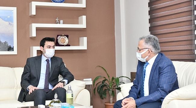 Felahiye, Başkan Büyükkılıç'ı bağrına bastı