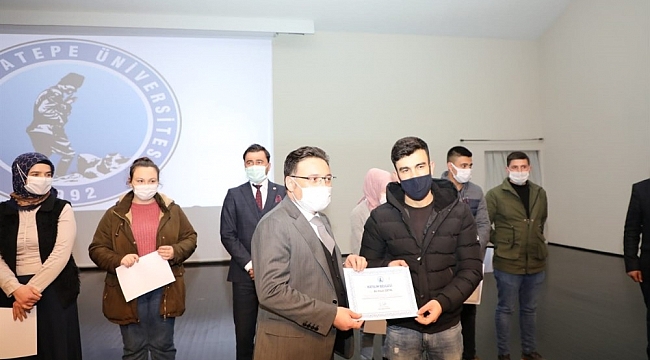 Frig vadisinin göz bebeği Ayazini köyünde, köy sakinleri alan kılavuzu oldu