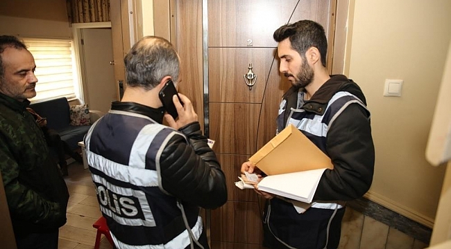 Fuhuş operasyonunda 2 adreste 5 kişiye 4 bin 300 TL idari para cezası