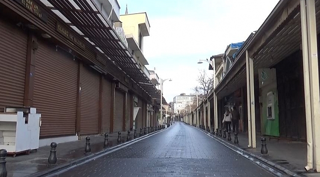 Gaziantep sokaklarında kısıtlama sessizliği