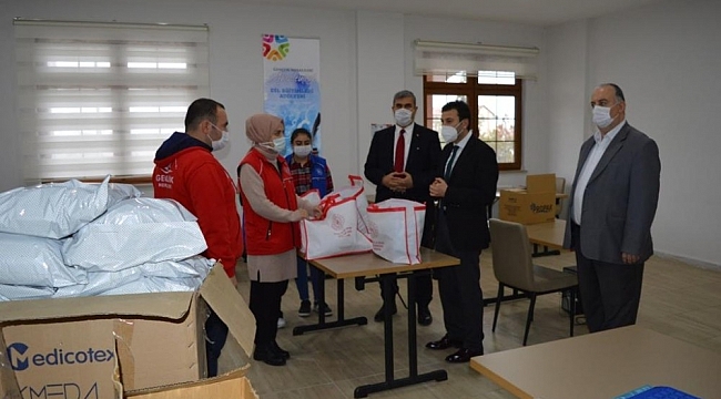 Gençlerin İyilik Ağacı projesi büyüyor