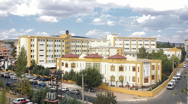 GKV'den Dr. Özlem Türeci ve Prof. Dr. Uğur Şahin vefa projesi