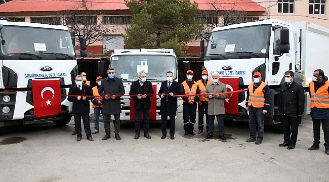 Gümüşhane İl Özel İdaresi'nin yeni çöp araçları hizmete sunuldu
