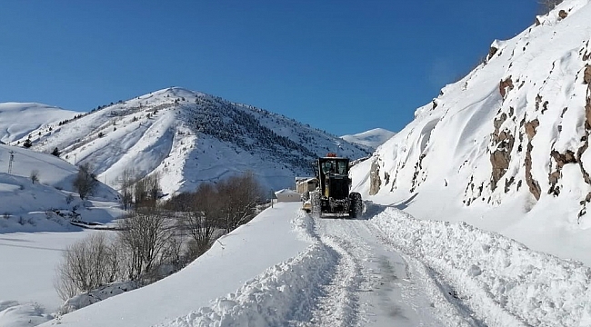Gümüşhane'de kapalı köy yollarının tamamı açıldı