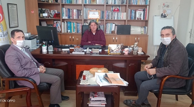Gür, "Yerel basın önemlidir"