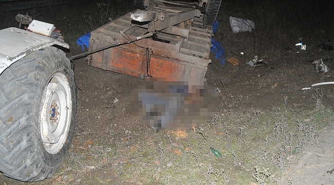 Hafif ticari araç traktöre çarptı: 1 ölü