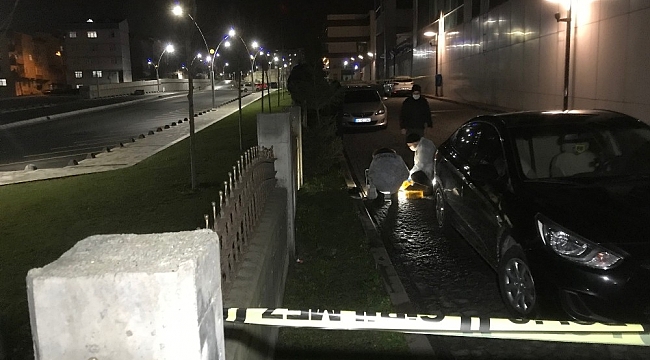 Hastane bahçesinde amca-yeğene silahlı saldırı
