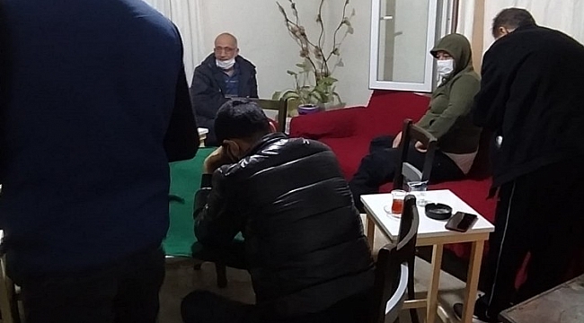 Hatay'da kumar oynarken yakalananlara 30 bin 963 lira para ceza
