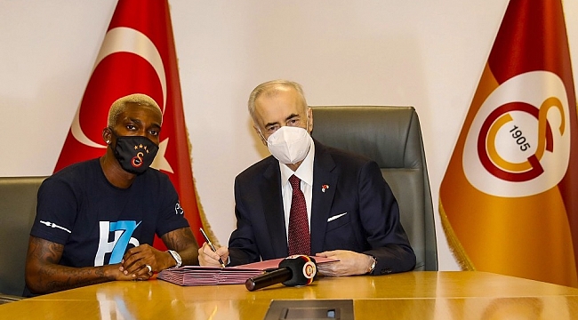 Henry Onyekuru resmen Galatasaray'da