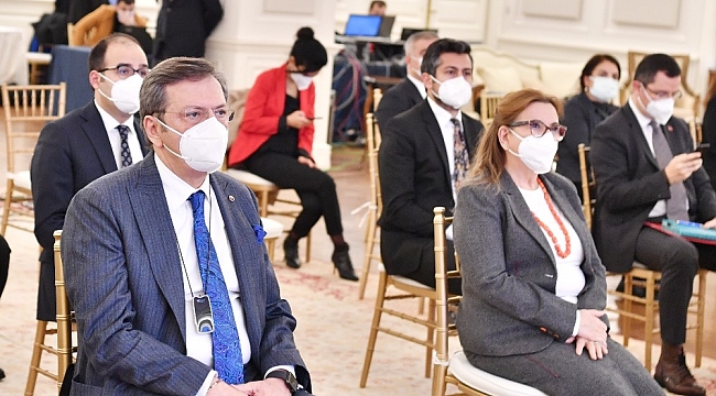 Hisarcıklıoğlu:" İlk TTM'yi ABD'de kurmamızın sebebi, şüphesiz; 330 milyonluk nüfusu, yüksek satın alma gücü ve senelik 2,5 trilyon dolar hacimle dünyanın en büyük ithalatçısı olması"