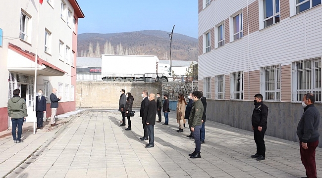 Hizan'da bayrak töreni