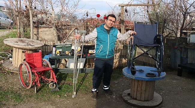 Hurda durumundaki tekerlekli sandalyeleri, yeni hayatlarla buluşturuyor