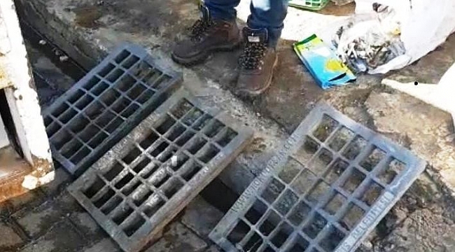Hurdacıdan, mazgal kapağı topladılar