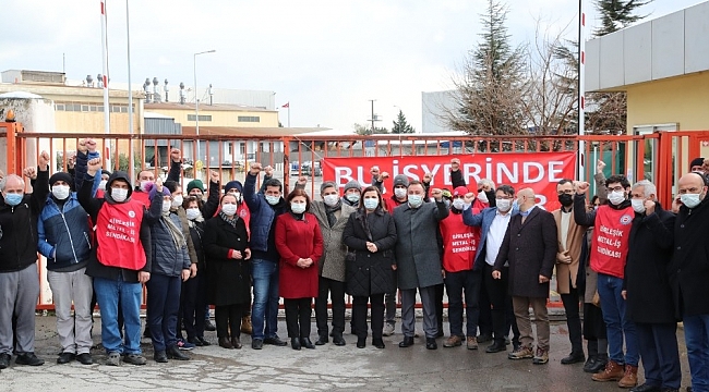 Hürriyet'ten grevdeki işçilere anlamlı destek