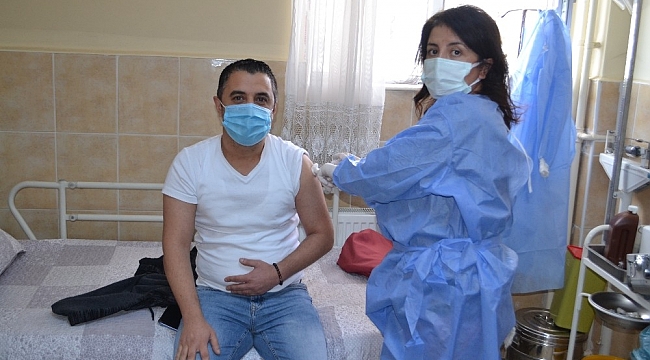Huzurevi ve bakımevlerinde aşılama başladı