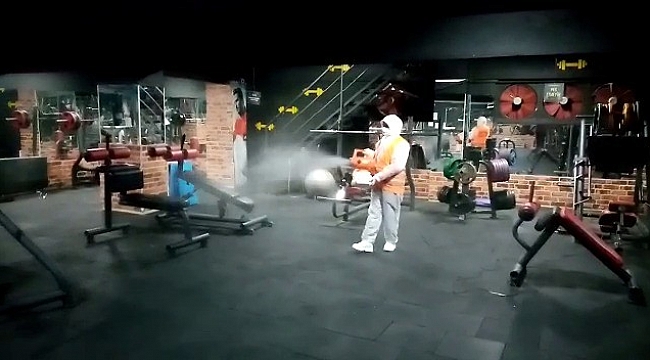 Isparta Belediyesi spor salonlarını dezenfekte etti