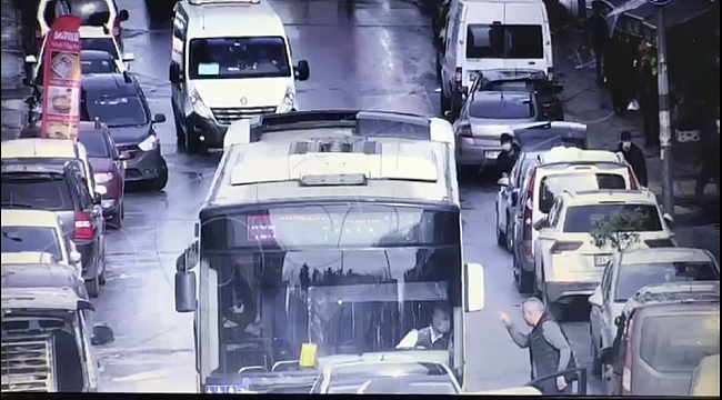 İstanbul'da otobüs şoförüne saldırıyla ilgili yeni görüntüler kamerada