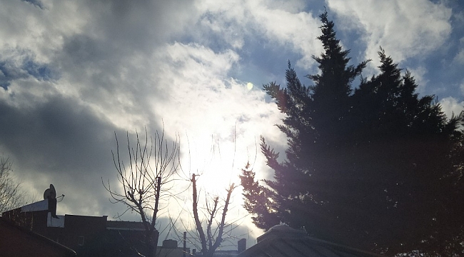 İstanbul'da sabah kar yağışı, öğle güneşli hava