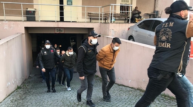 İzmir merkezli FETÖ operasyonda 40 tutuklama daha