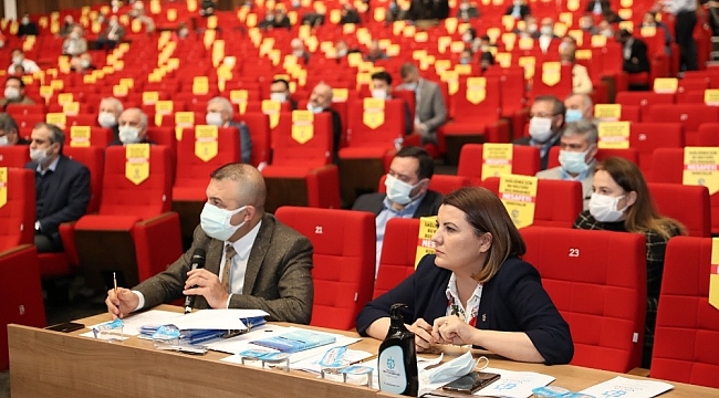 İzmitlilerin talepleri Büyükşehir Meclisine taşındı