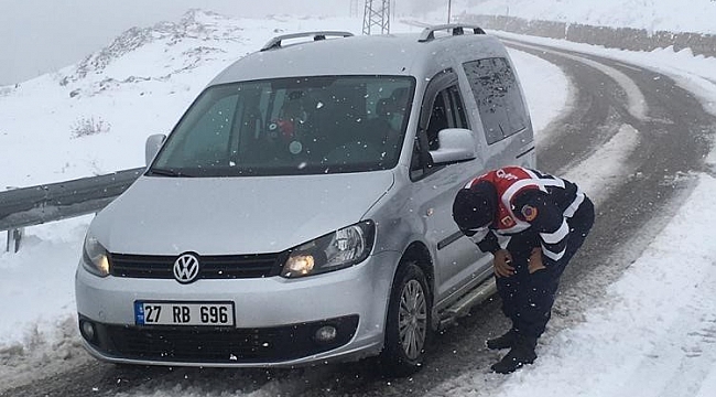 Jandarmadan kış lastiği denetimi