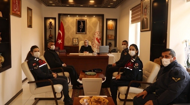 Jandarmanın "Kadına Yönelik Şiddetle Mücadele" eğitim faaliyetleri