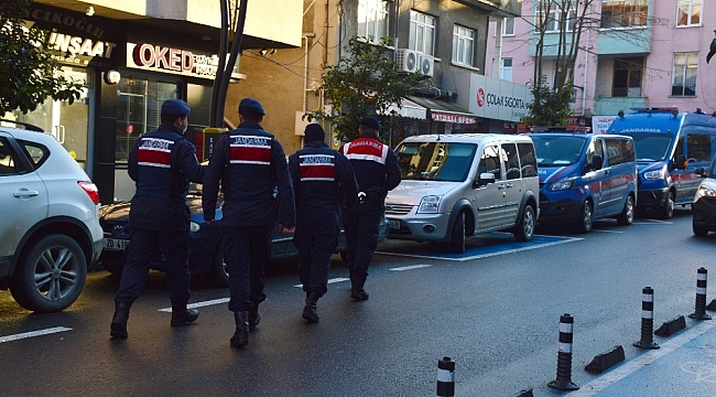 Kaçak içki ihbarı jandarma ekiplerini harekete geçirdi