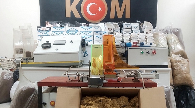 Kaçak sigara imalathanelerine polis baskını