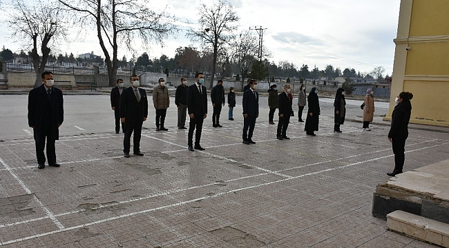 Karaman'da tüm okullarda İstiklal Marşı okundu