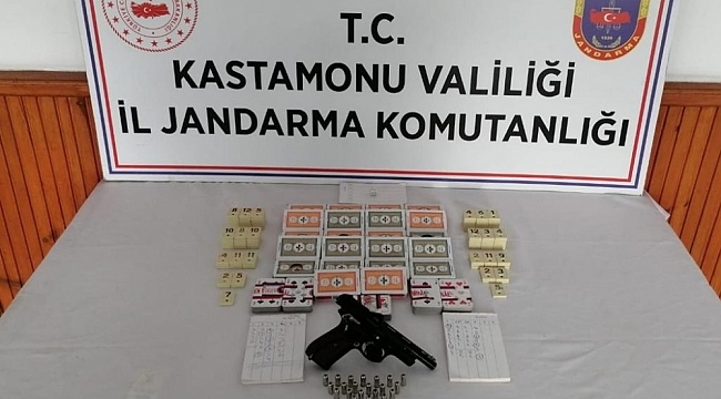 Kastamonu'da kumar oynayan 14 kişi suçüstü yakalandı