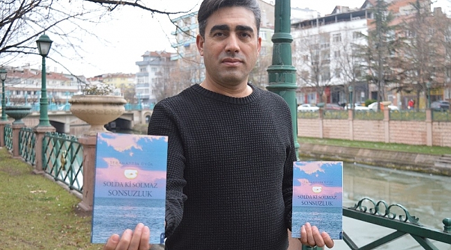 Kaybettiği şiirlerin yerine yüzlercesini yazarak kitap çıkardı