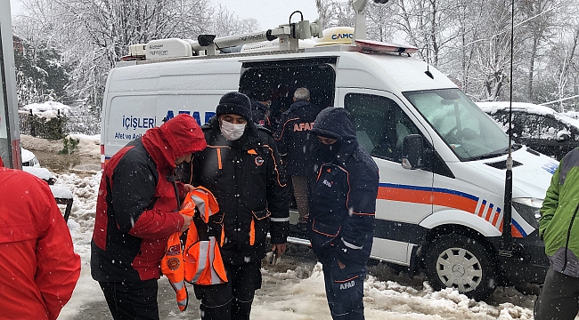 Kayıp doktoru arama çalışmaları sürüyor