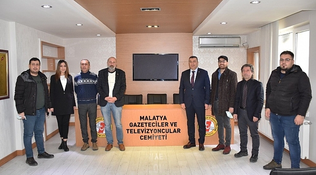 Kayısıdan bu yıl 500 milyon dolar gelir hedefleniyor