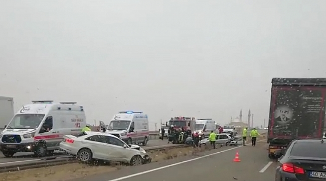 Kırşehir'de trafik kazası: 5 yaralı