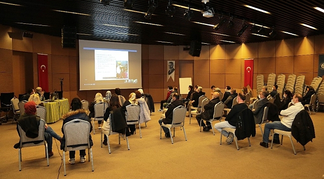 Küçükçekmece Belediyesi'nden sosyal tesis personeline sertifikalı meslek eğitimi